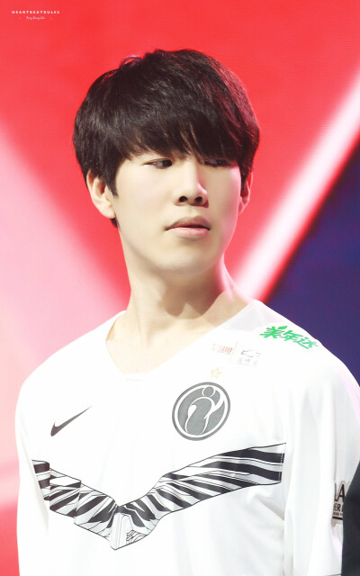 Kingen：HLE将兼具LPL和LCK风格 想打破历史成为首个连冠上单