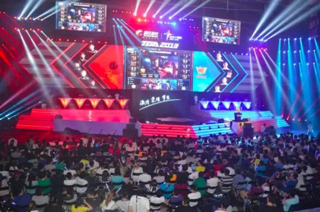 【前瞻】2025LPL春季赛季后赛EDG vs RNG，猪狗大战2.0谁能杀出败者组？