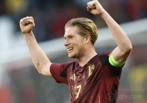 德杯分组情况：HYA、TES、JDG、WE、BLG中头名晋级挑战RNG